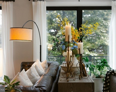 15841 York Road - Photo Thumbnail 24
