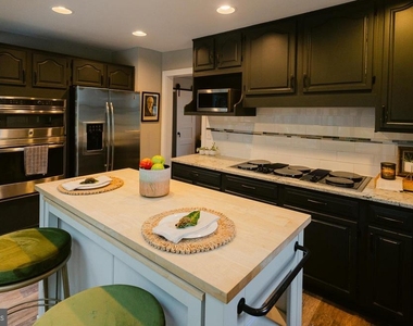 15841 York Road - Photo Thumbnail 33