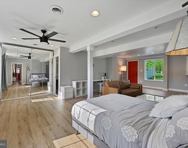 10533 Stevenson Road - Photo Thumbnail 9