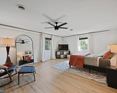 10533 Stevenson Road - Photo Thumbnail 10