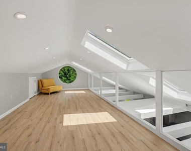 10533 Stevenson Road - Photo Thumbnail 38