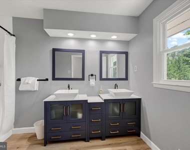 10533 Stevenson Road - Photo Thumbnail 48