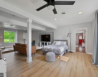10533 Stevenson Road - Photo Thumbnail 40
