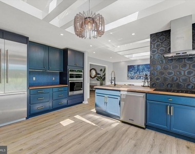 10533 Stevenson Road - Photo Thumbnail 23