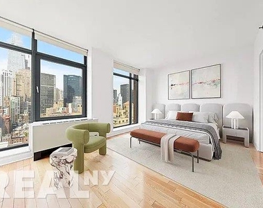 East 34th Street - Photo Thumbnail 0