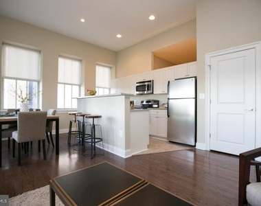 301 N Charles Street - Photo Thumbnail 34