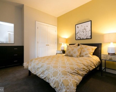 301 N Charles Street - Photo Thumbnail 38