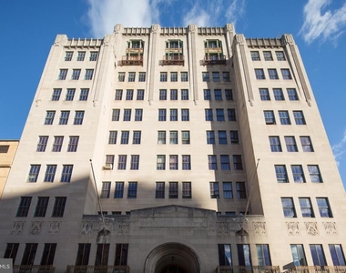301 N Charles Street - Photo Thumbnail 8