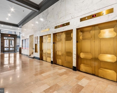 7 N Calvert Street - Photo Thumbnail 14