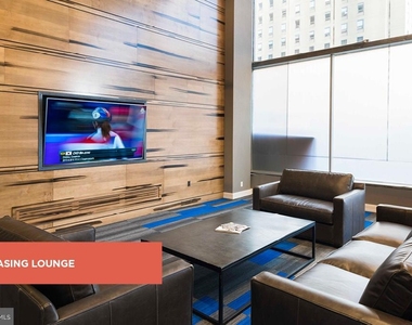 300 Saint Paul Place - Photo Thumbnail 11
