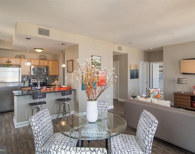 7 N Calvert Street - Photo Thumbnail 25