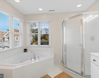 330 Garfield Parkway - Photo Thumbnail 32