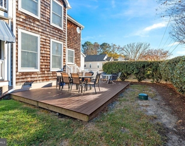 330 Garfield Parkway - Photo Thumbnail 10