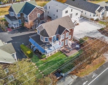 330 Garfield Parkway - Photo Thumbnail 5