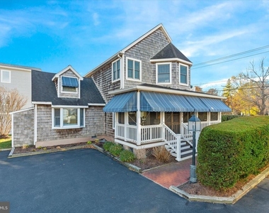 330 Garfield Parkway - Photo Thumbnail 62