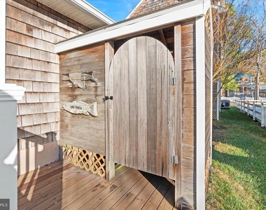 330 Garfield Parkway - Photo Thumbnail 54