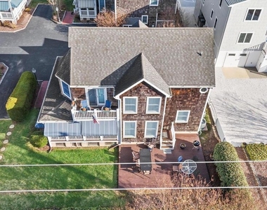 330 Garfield Parkway - Photo Thumbnail 2