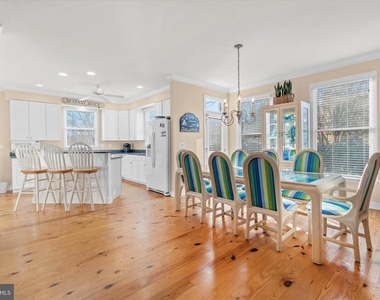330 Garfield Parkway - Photo Thumbnail 18