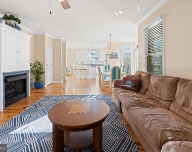 330 Garfield Parkway - Photo Thumbnail 14