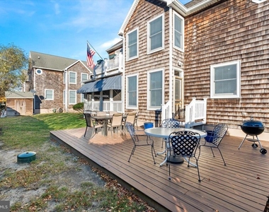 330 Garfield Parkway - Photo Thumbnail 58
