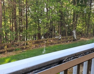 400 Cascade Lane - Photo Thumbnail 22