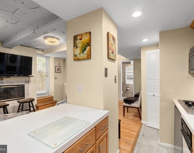 2145 California Street Nw - Photo Thumbnail 12