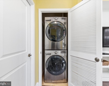 1390 Kenyon Street Nw - Photo Thumbnail 20