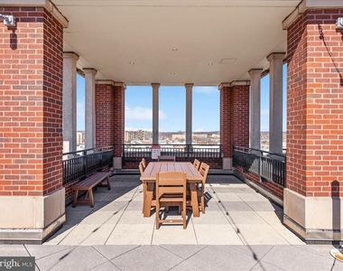 1390 Kenyon Street Nw - Photo Thumbnail 26