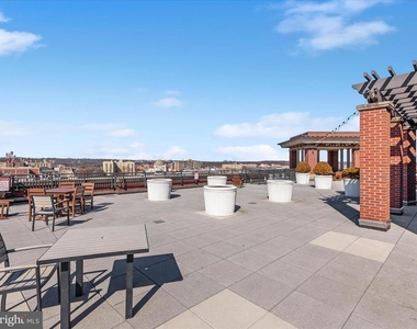 1390 Kenyon Street Nw - Photo Thumbnail 25