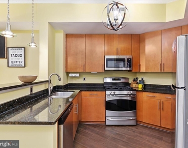 1390 Kenyon Street Nw - Photo Thumbnail 0