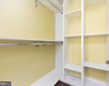 1390 Kenyon Street Nw - Photo Thumbnail 11