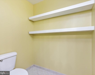 1390 Kenyon Street Nw - Photo Thumbnail 18