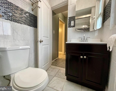 1858 Kendall Street Ne - Photo Thumbnail 23