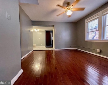 1858 Kendall Street Ne - Photo Thumbnail 8
