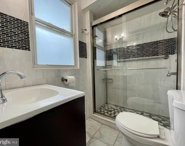 1858 Kendall Street Ne - Photo Thumbnail 22