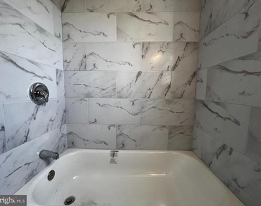 4930 Eads Place Ne - Photo Thumbnail 20