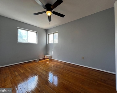 4930 Eads Place Ne - Photo Thumbnail 9