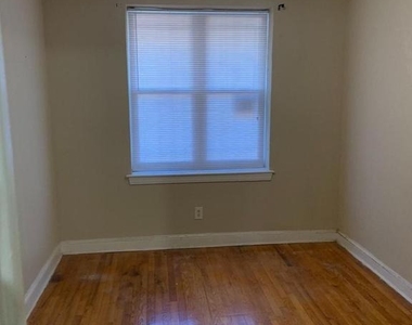 141 Galveston Place Sw - Photo Thumbnail 9
