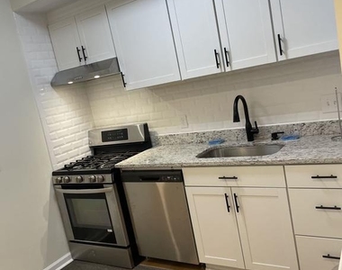 4 Hanover Place Nw - Photo Thumbnail 2