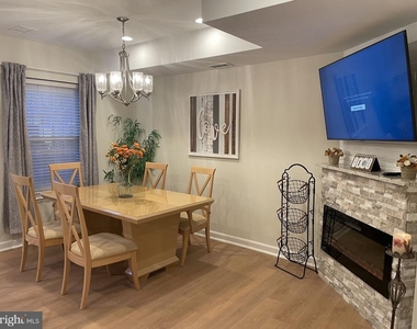 4 Hanover Place Nw - Photo Thumbnail 1