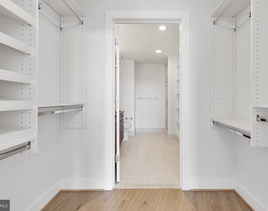 880 New Jersey Avenue Se - Photo Thumbnail 10