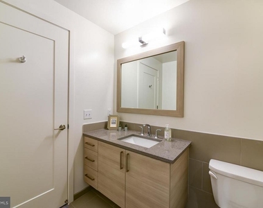800 New Jersey Avenue Se - Photo Thumbnail 12