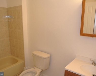 3216 28th Street Se - Photo Thumbnail 9