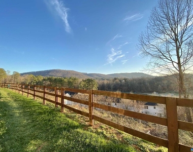 1608 - A Monticello Ave - Photo Thumbnail 14