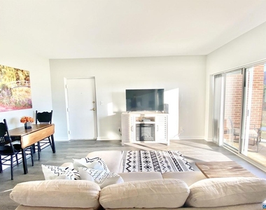 1608 - A Monticello Ave - Photo Thumbnail 13