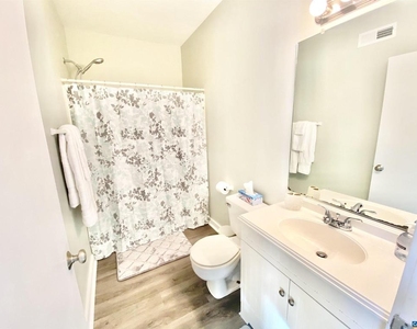 1608 - A Monticello Ave - Photo Thumbnail 5