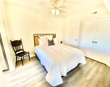 1608 - A Monticello Ave - Photo Thumbnail 6