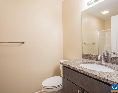 630 Park St - Photo Thumbnail 8