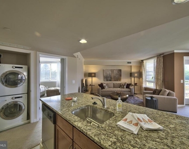 2700 Dorr Avenue Avenue N - Photo Thumbnail 8