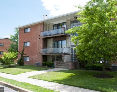 10401 46th Avenue - Photo Thumbnail 29